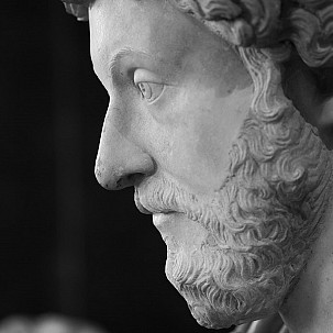 Marco Aurelio: Biografía, Pensamiento y Obras
