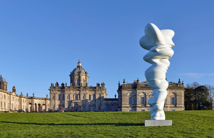 senders fibreglass 2018. tony cragg at castle howard. photo by michael richter